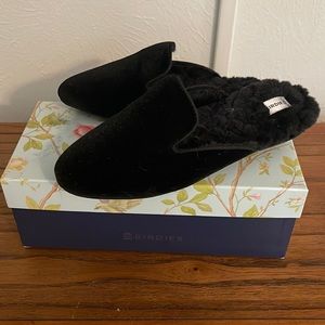 Birdie’s velvet moccasins